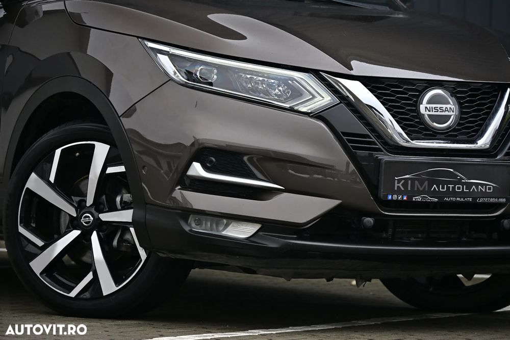 Nissan Qashqai 1.6 DCI Xtronic TEKNA+ - 27