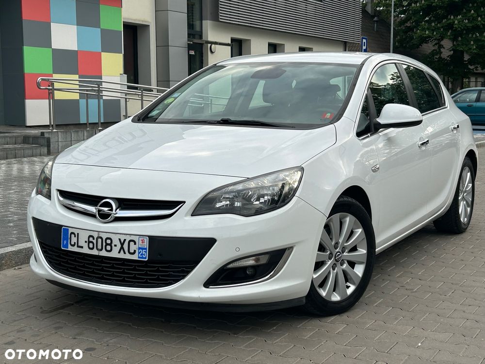 Opel Astra 1.7 CDTI Cosmo - 1