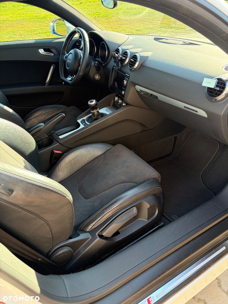 Audi TT S Coupé 2.0 TFSI Quattro - 9
