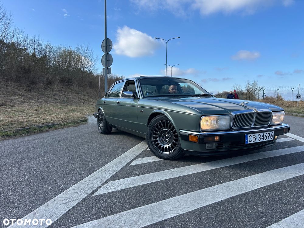 Jaguar XJ XJ12 6.0 - 2
