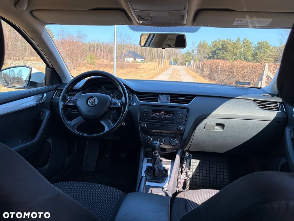Skoda Octavia 1.6 TDI Ambition - 8