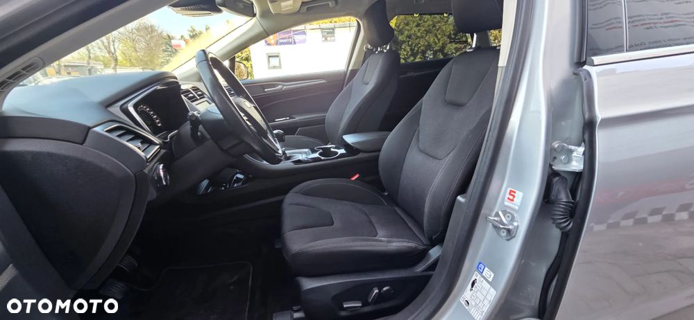 Ford Mondeo 2.0 TDCi STart-Stopp Titanium - 29