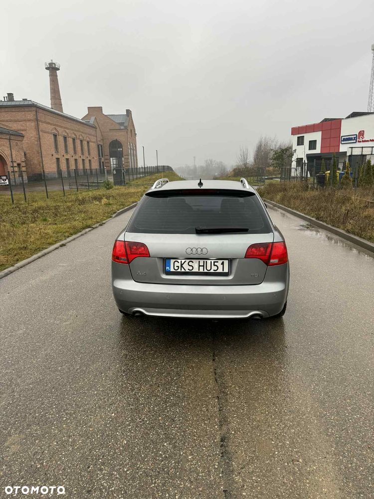Audi A4 Avant 2.0 TDI - 5