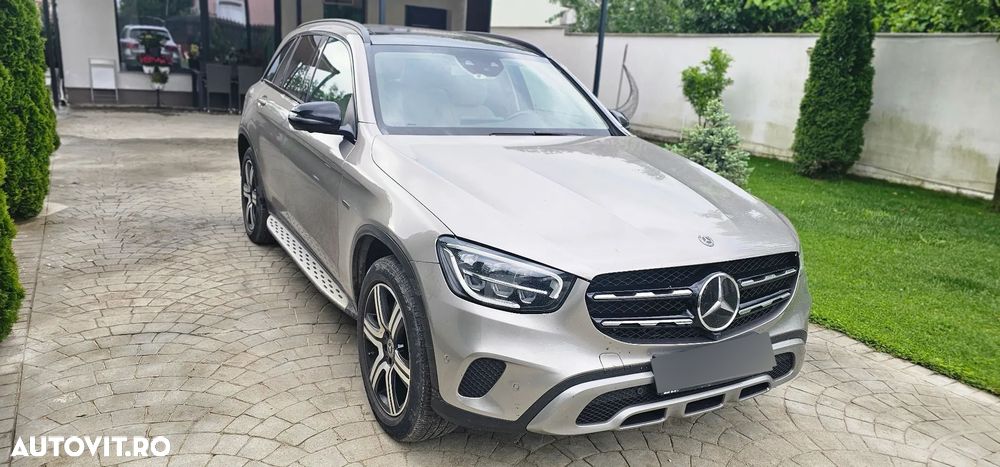 Mercedes-Benz GLC - 2