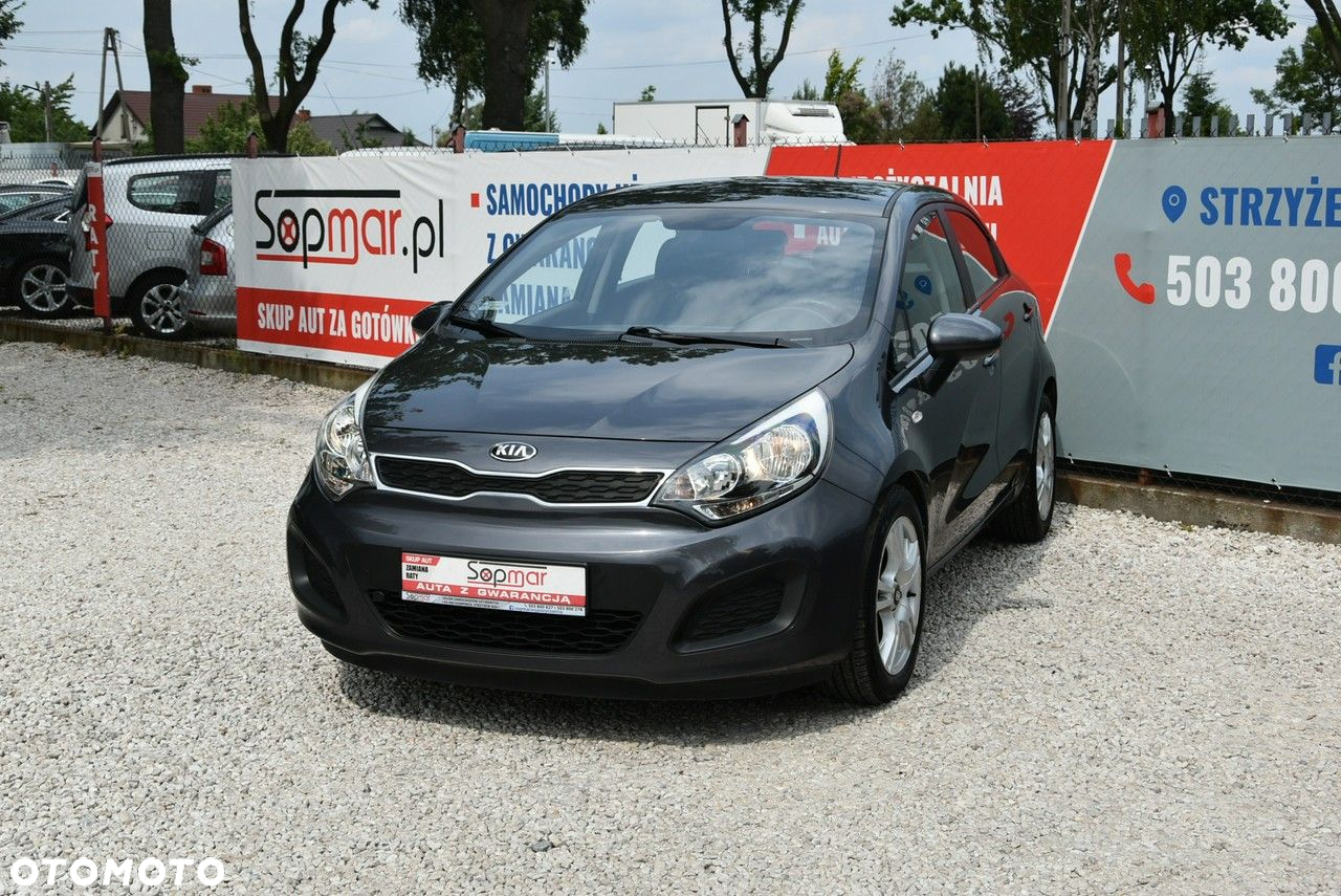 Kia Rio - 18