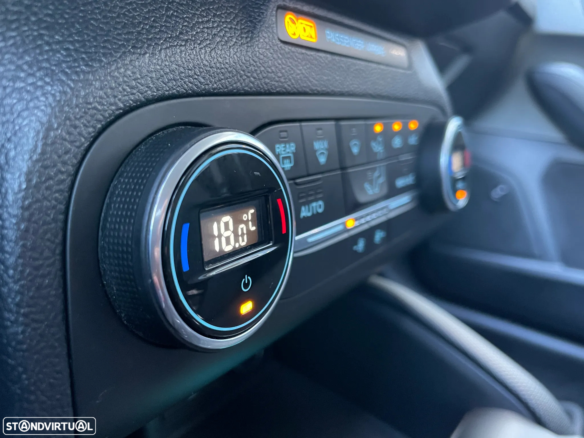 Ford Focus 1.0 EcoBoost Active - 23