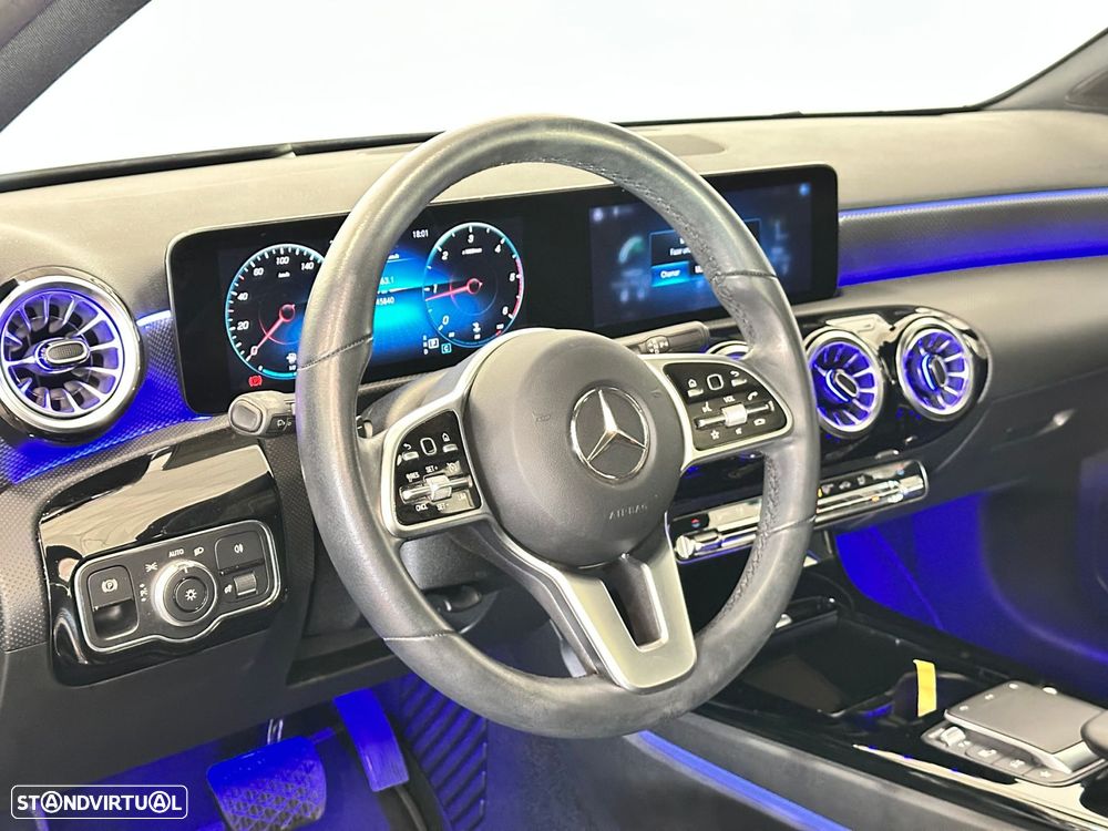 Mercedes-Benz A 180 d 8G-DCT Progressive Advanced - 13