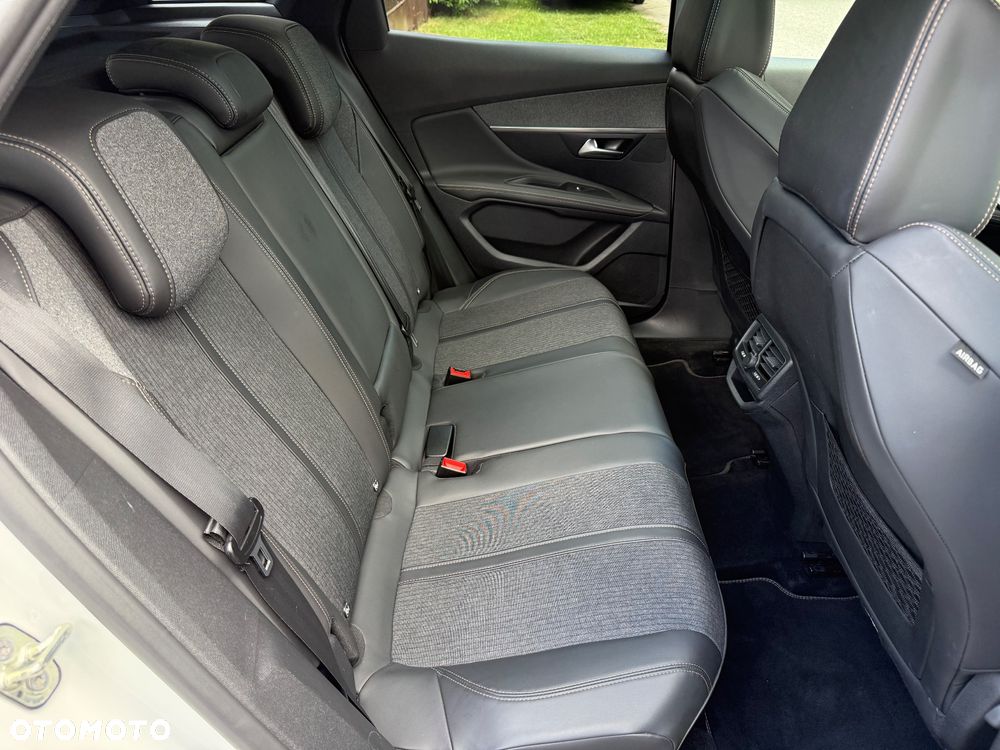 Peugeot 3008 THP 165 EAT6 Stop & Start Allure - 12