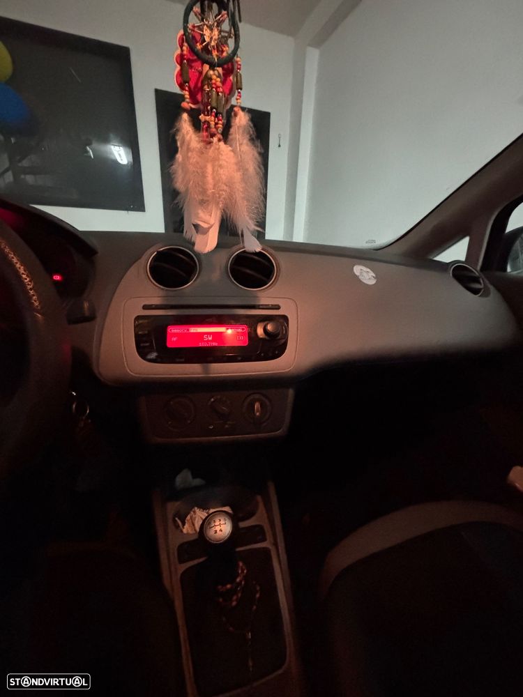 SEAT Ibiza - 5