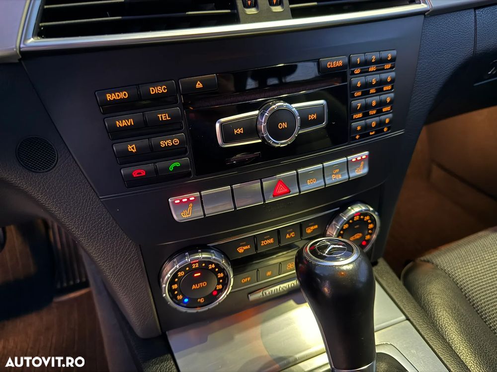 Mercedes-Benz C 200 CDI DPF (BlueEFFICIENCY) 7G-TRONIC Avantgarde - 29