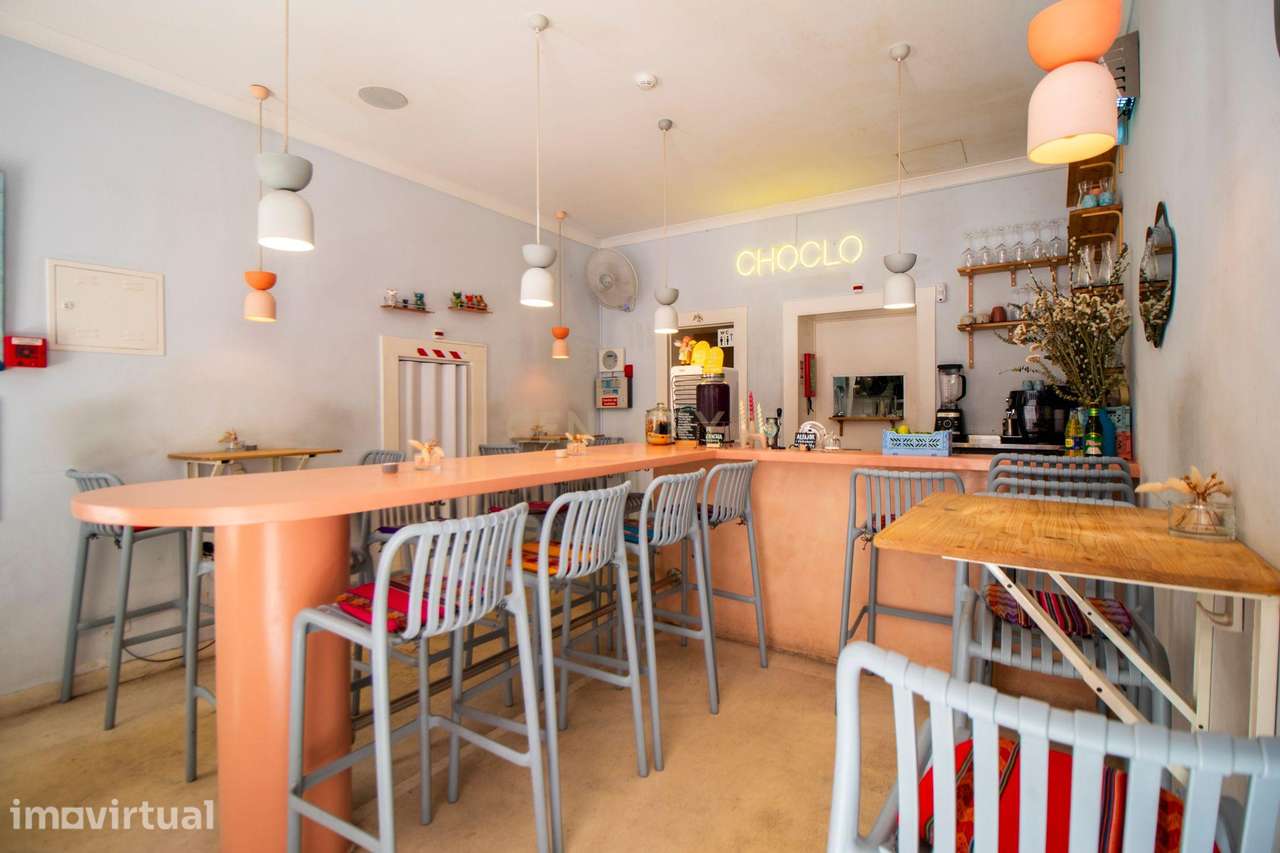 Trespasse de Restaurante no Bairro Alto - Grande imagem: 2/19
