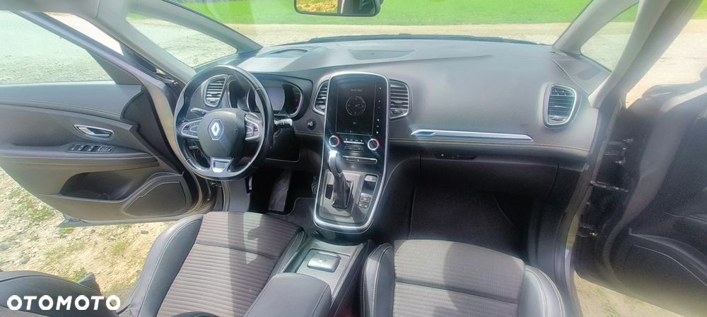 Renault Scenic 1.5 dCi Dynamique EDC - 12