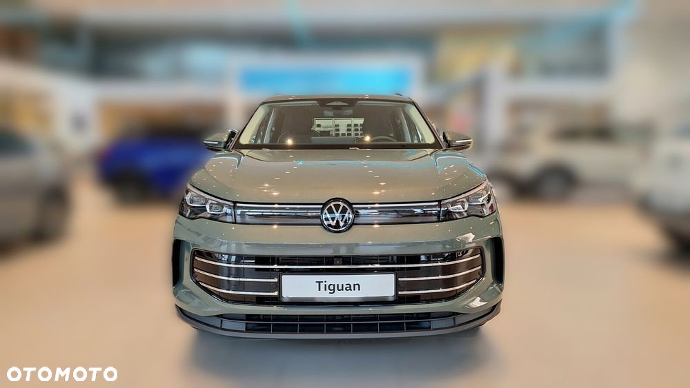 Volkswagen Tiguan 1.5 eTSI Elegance DSG - 2