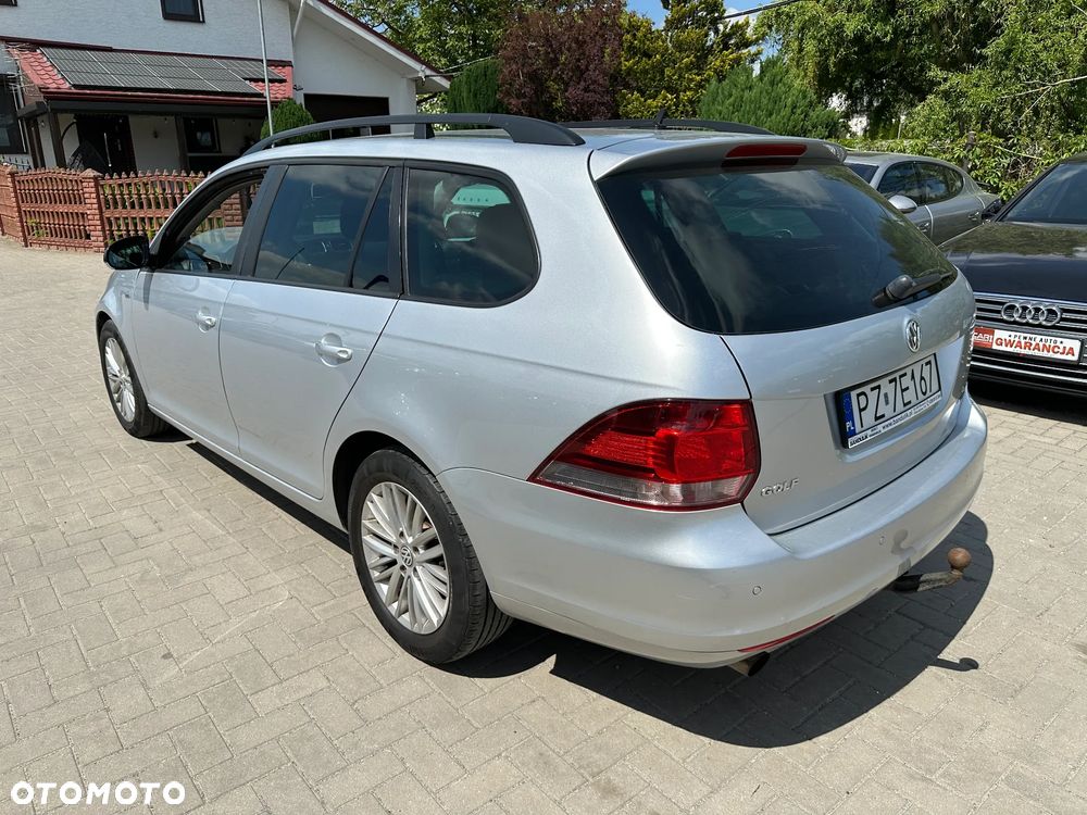 Volkswagen Golf - 4