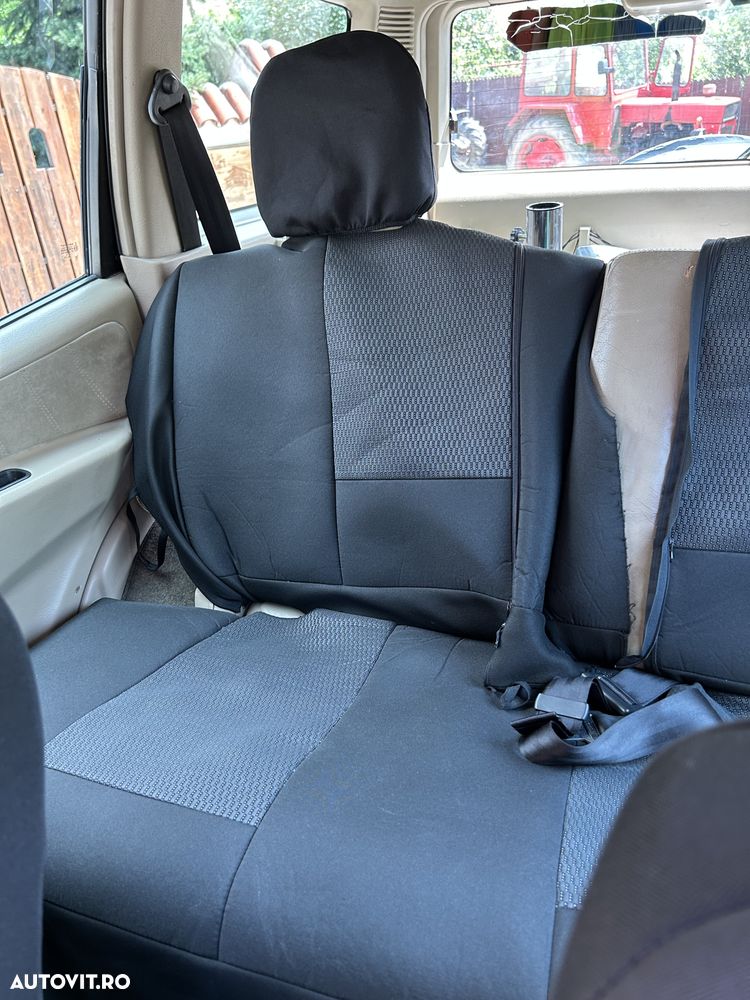 Nissan Terrano 3.0 TDI Luxury - 7