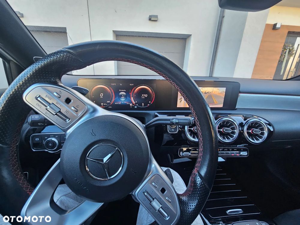 Mercedes-Benz Klasa A 220 d 4-Matic AMG Line 8G-DCT - 7