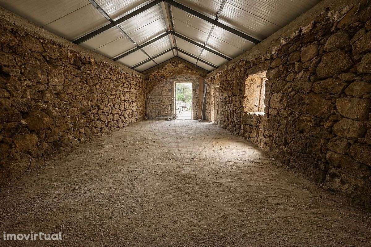 Moradia T3 para venda - Grande imagem: 2/5