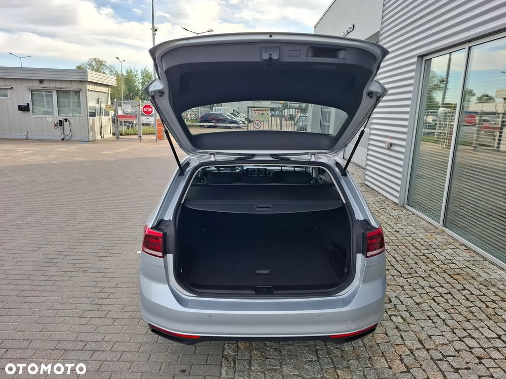 Volkswagen Passat Variant 1.5 TSI EVO Business - 9