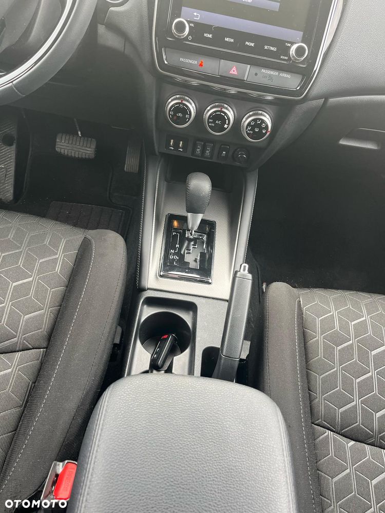 Mitsubishi Outlander 2.0 2WD CVT Active - 7