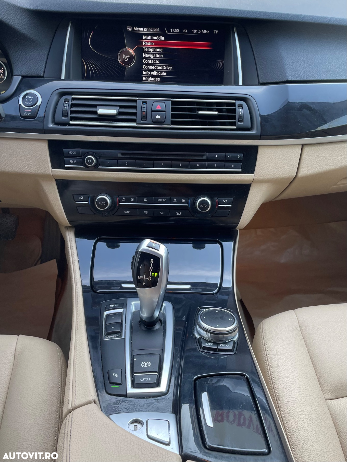 BMW Seria 5 520d Touring Aut. - 38