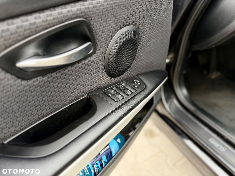 BMW Seria 3 - 12