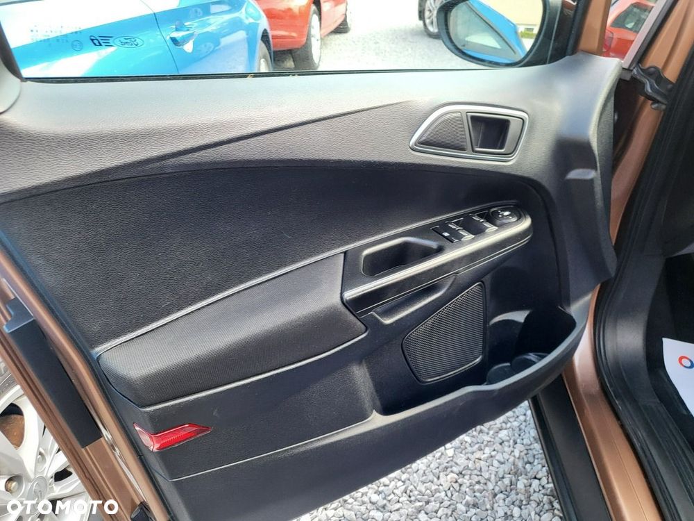 Ford B-MAX - 18