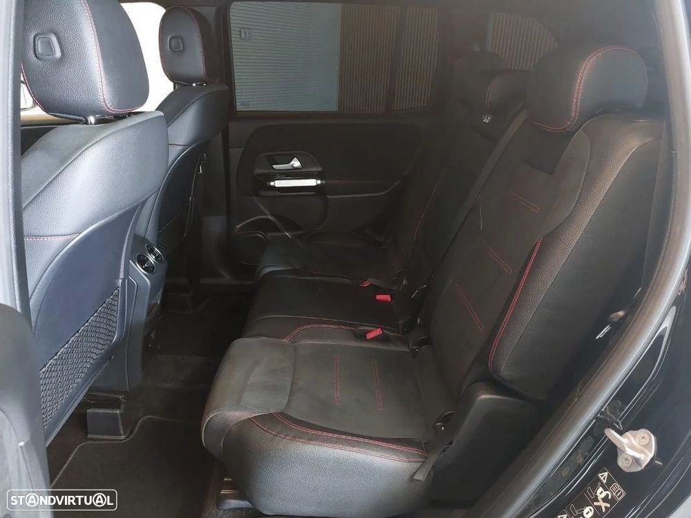 Mercedes-Benz GLB 180 d AMG Line - 17