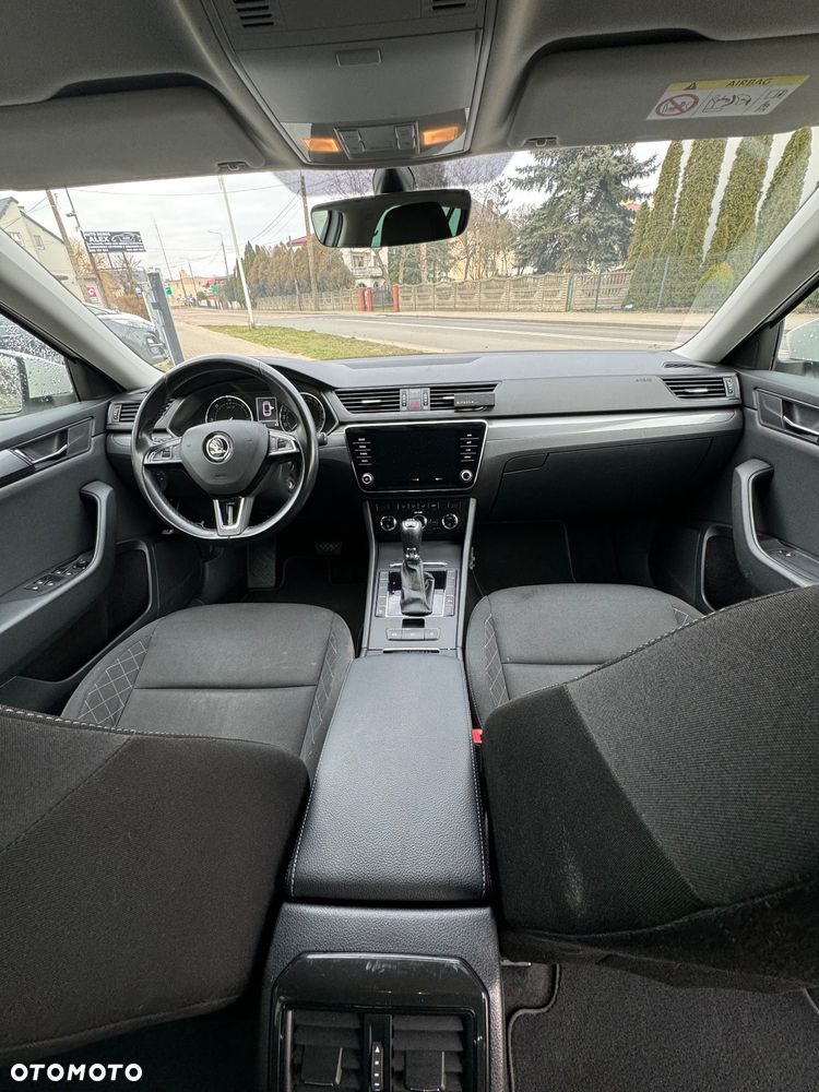Skoda Superb 1.6 TDI Ambition DSG - 15
