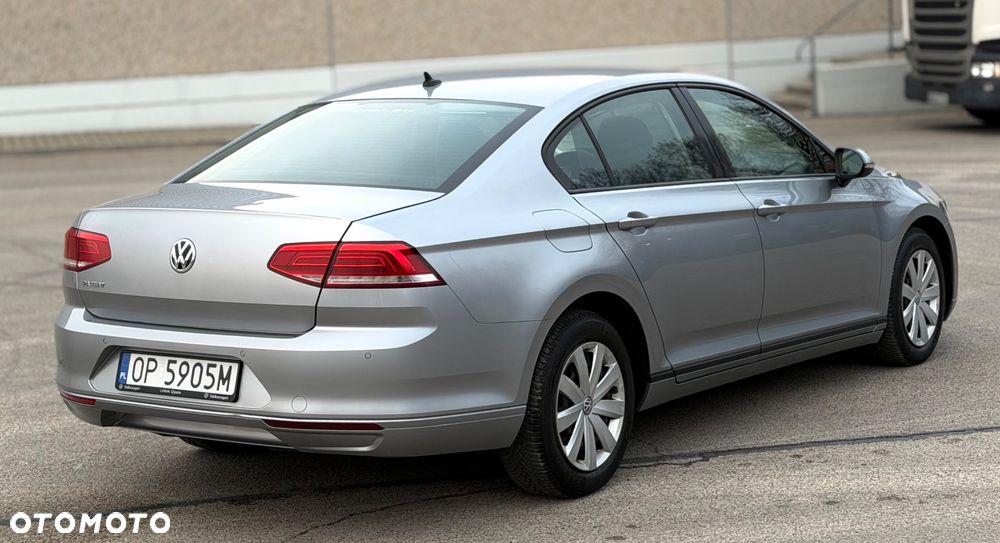 Volkswagen Passat 1.6 TDI BMT Comfortline - 2