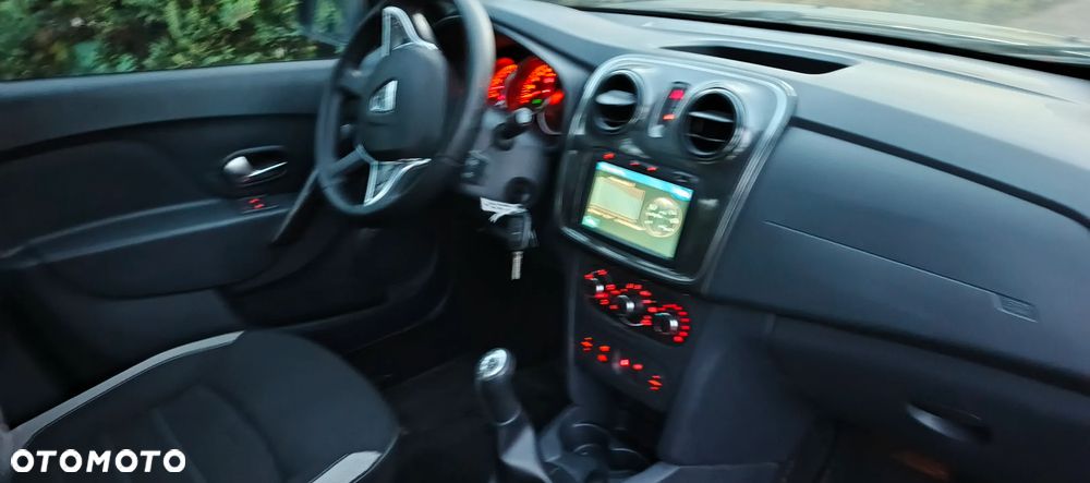 Dacia Sandero - 9