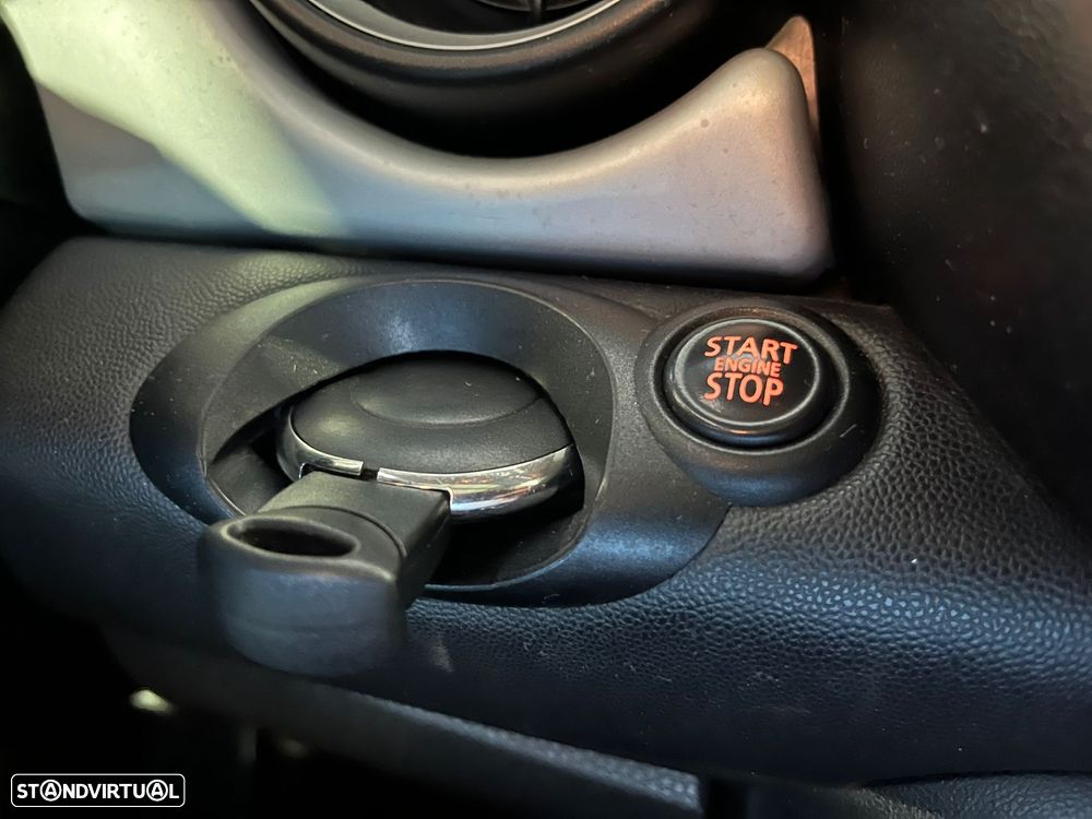 MINI Clubman Cooper D - 33