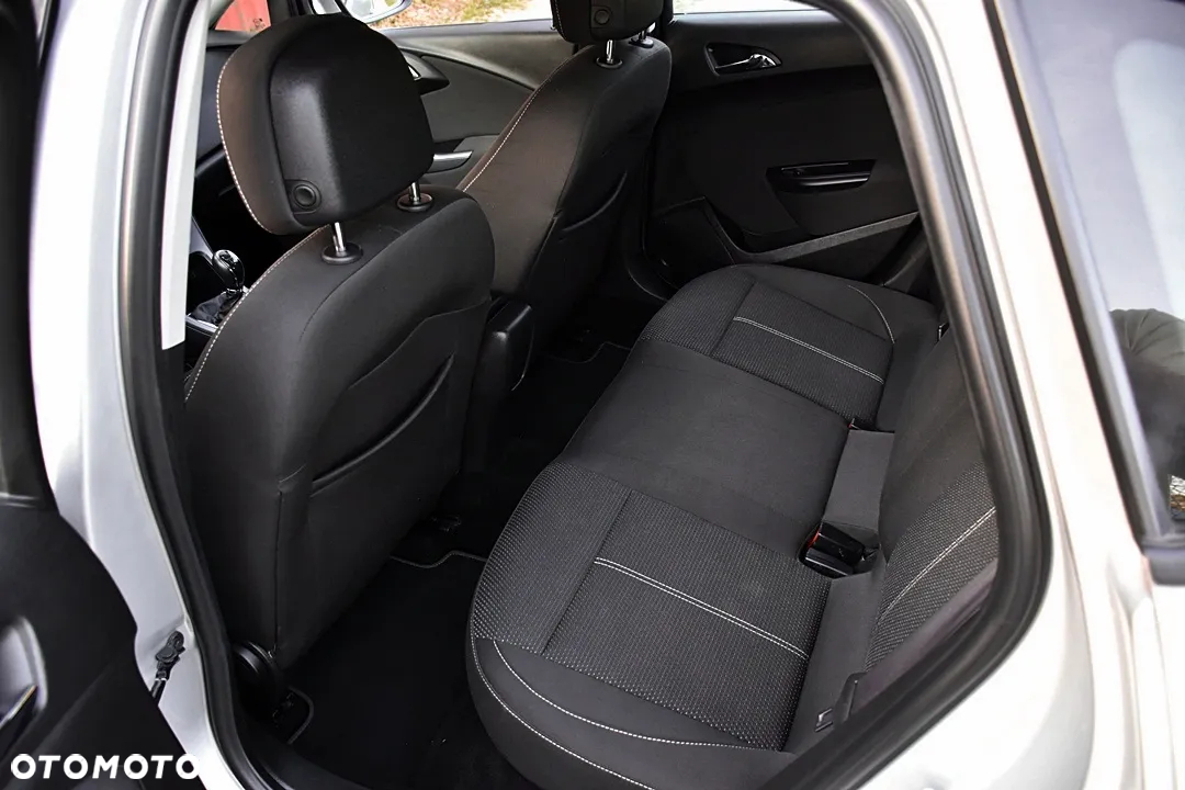 Opel Astra 1.6 Active - 34
