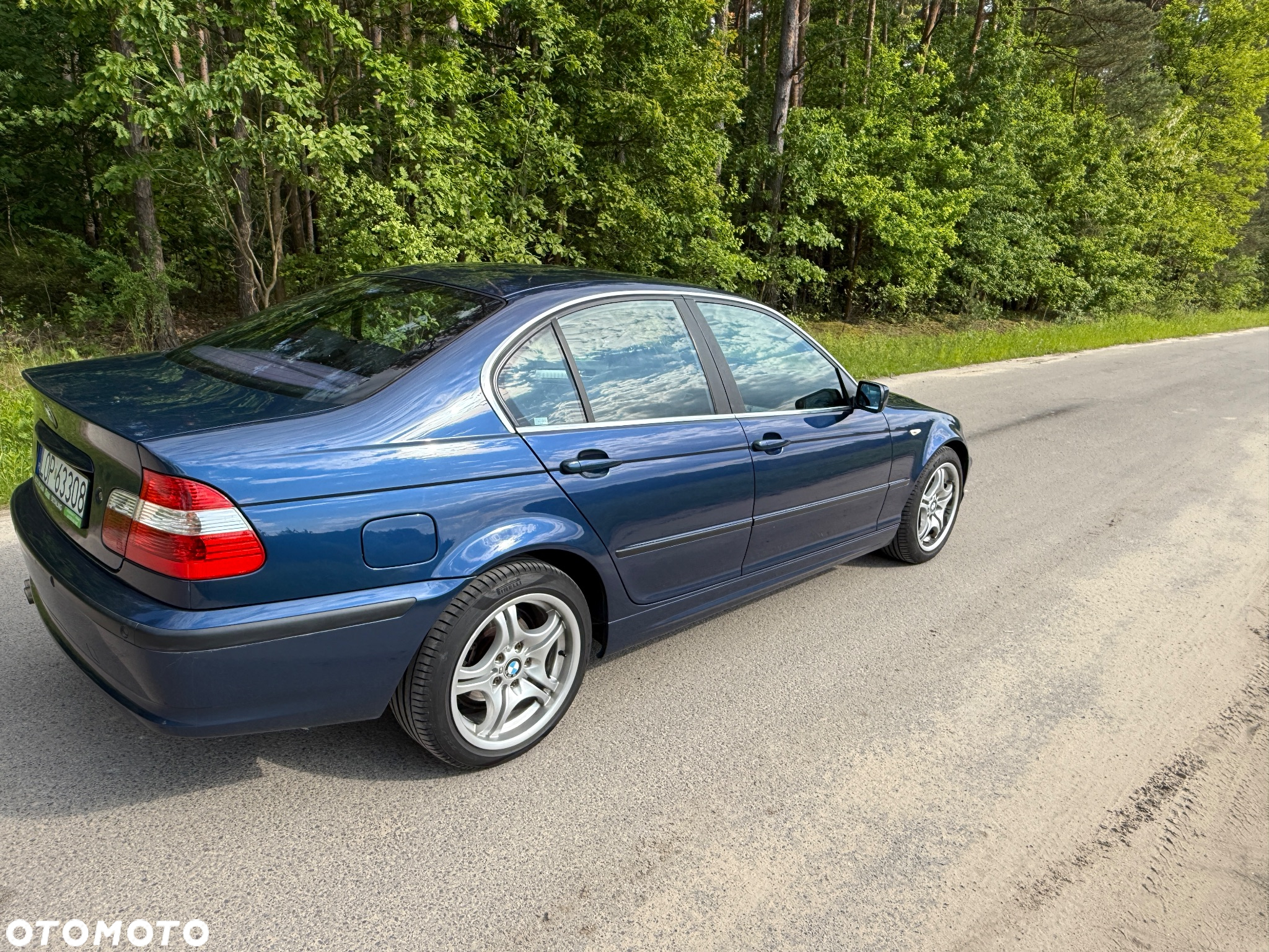 BMW Seria 3 325i - 5