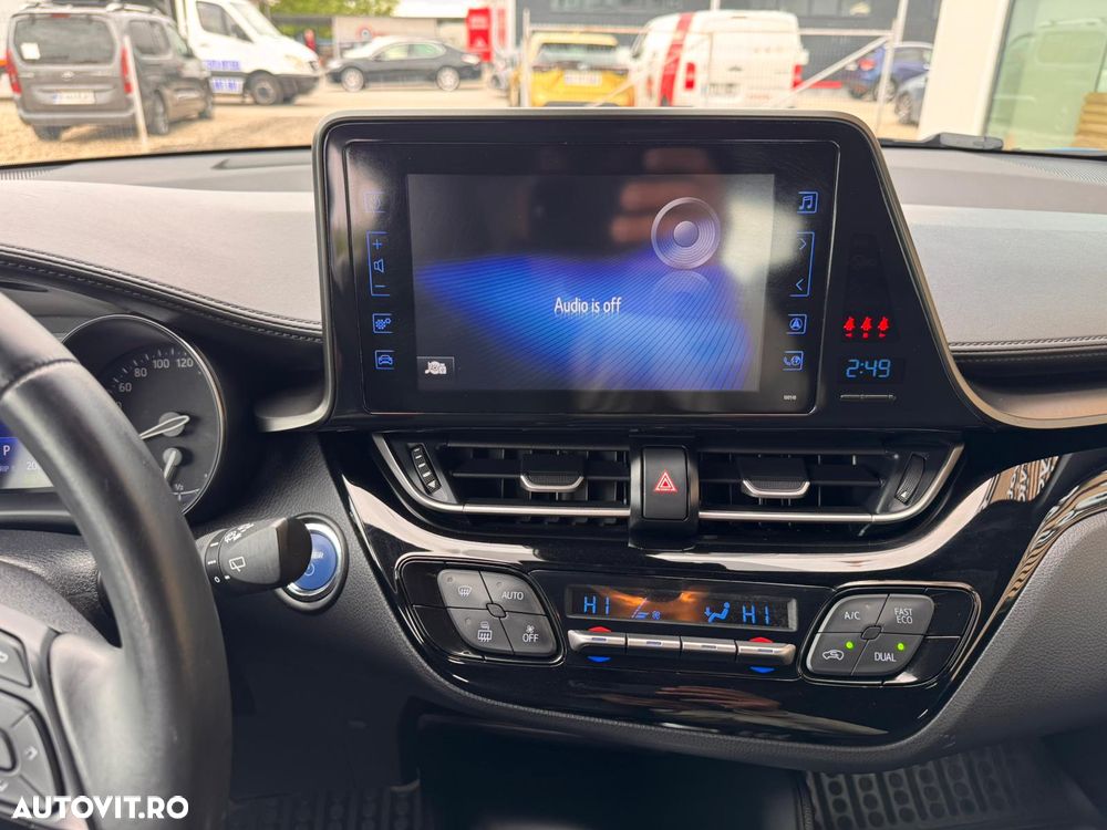 Toyota C-HR 1.8 HSD 122 CP 4x2 CVT Cult - 15