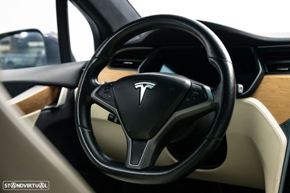Tesla Model X 100 kWh Long Range AWD - 25