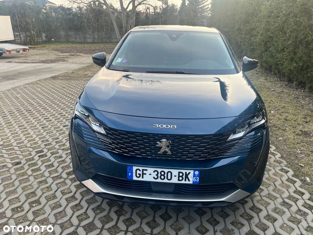 Peugeot 3008 1.6 PureTech HYbrid Allure S&S EAT8 - 5