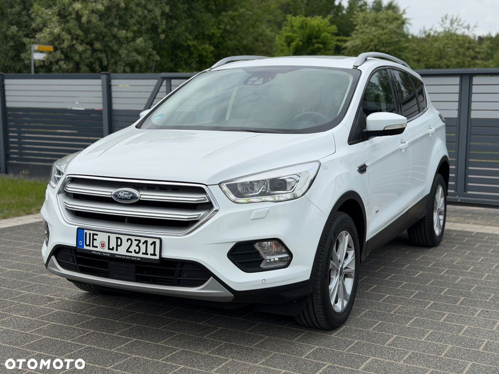 Ford Kuga 2.0 EcoBlue 4x4 TITANIUM - 3