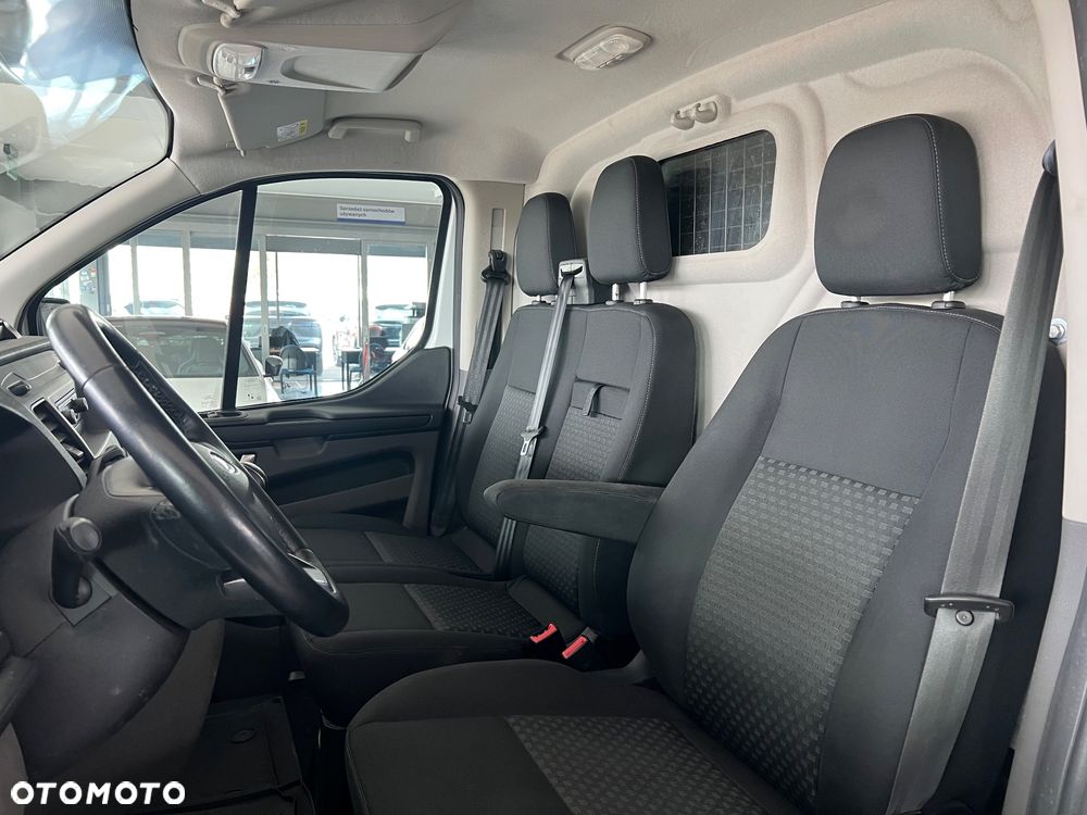 Ford transit custom - 19