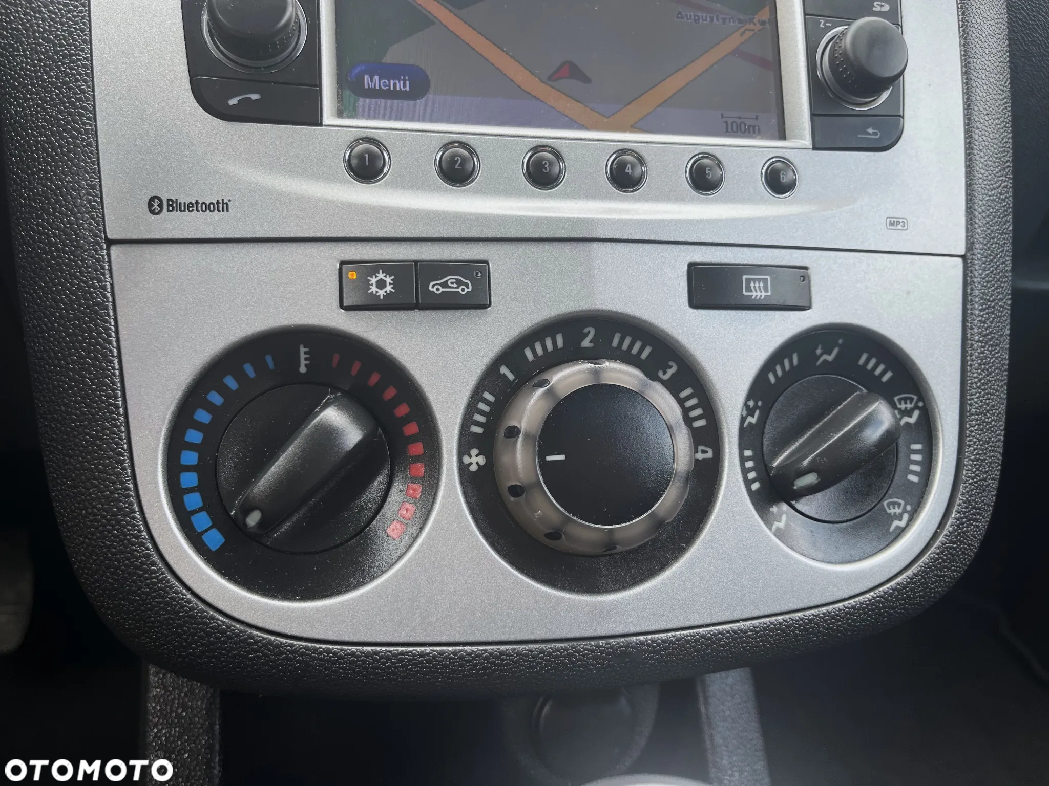 Opel Corsa 1.4 16V Automatik Navi - 29