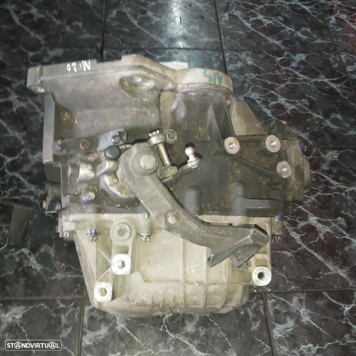 Caixa velocidades Opel 1.3cdti Astra H Corsa D Zafira   M20 - 2