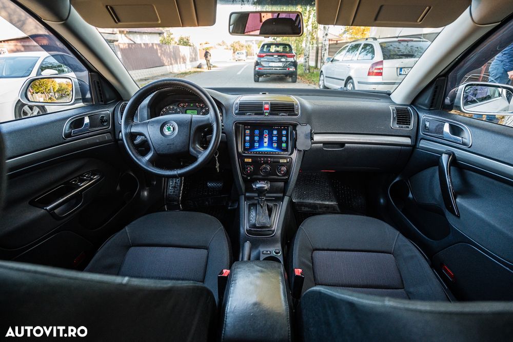 Skoda Octavia 1.9 TDI Ambiente DSG - 17