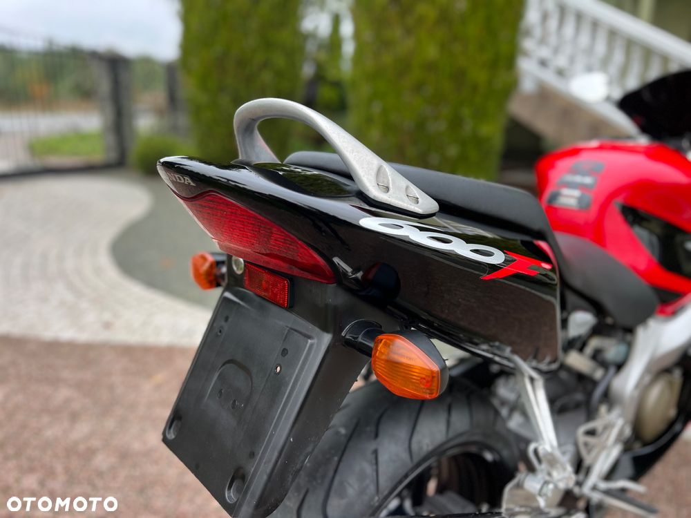 Honda CBR - 10