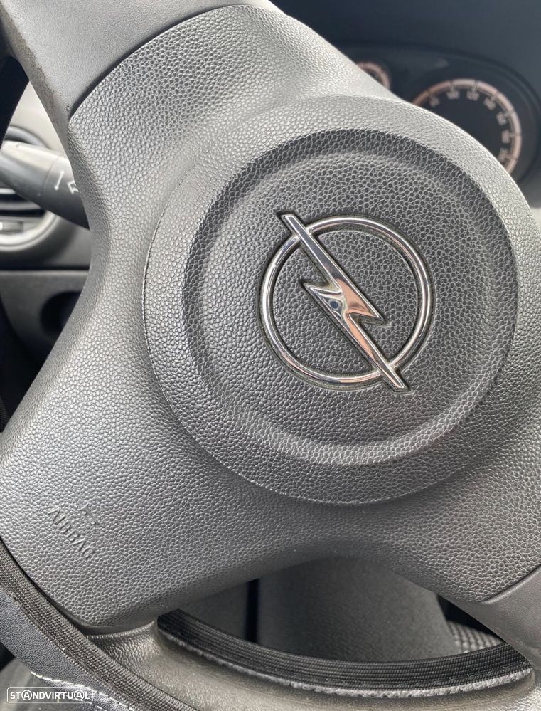 Opel Corsa - 8