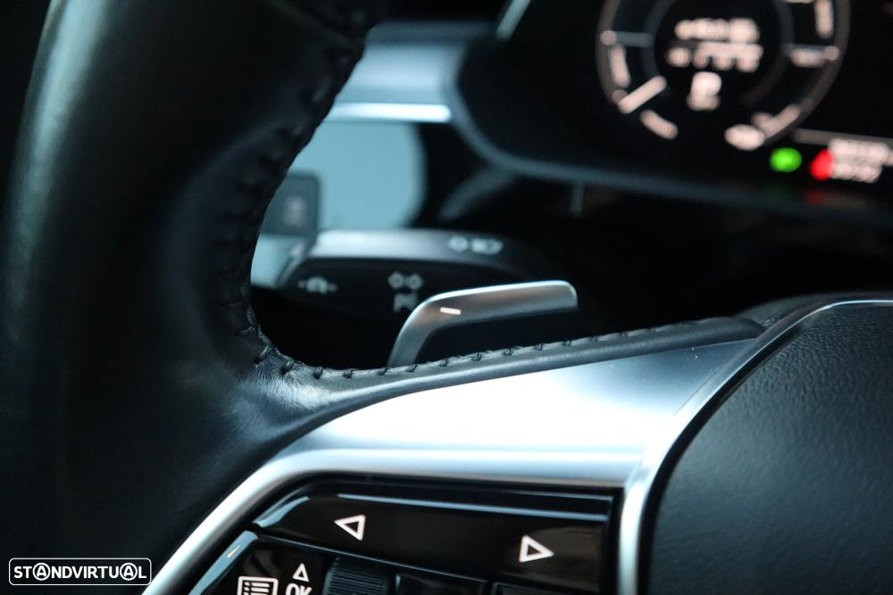 Audi e-tron 55 quattro - 39