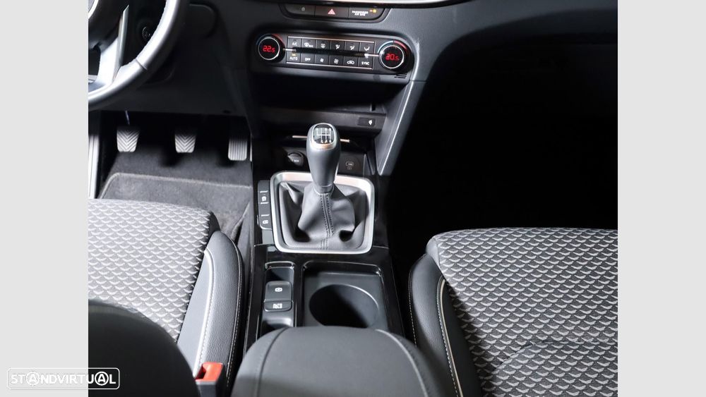 Kia Ceed 1.0 T-GDi Drive — fotografia 14