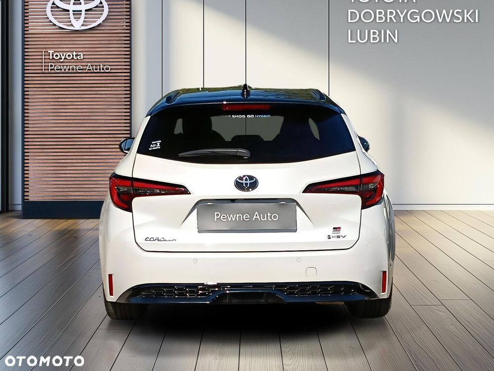 Toyota Corolla - 4