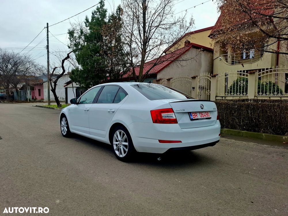 Skoda Octavia 1.4 TSI DSG Style - 3