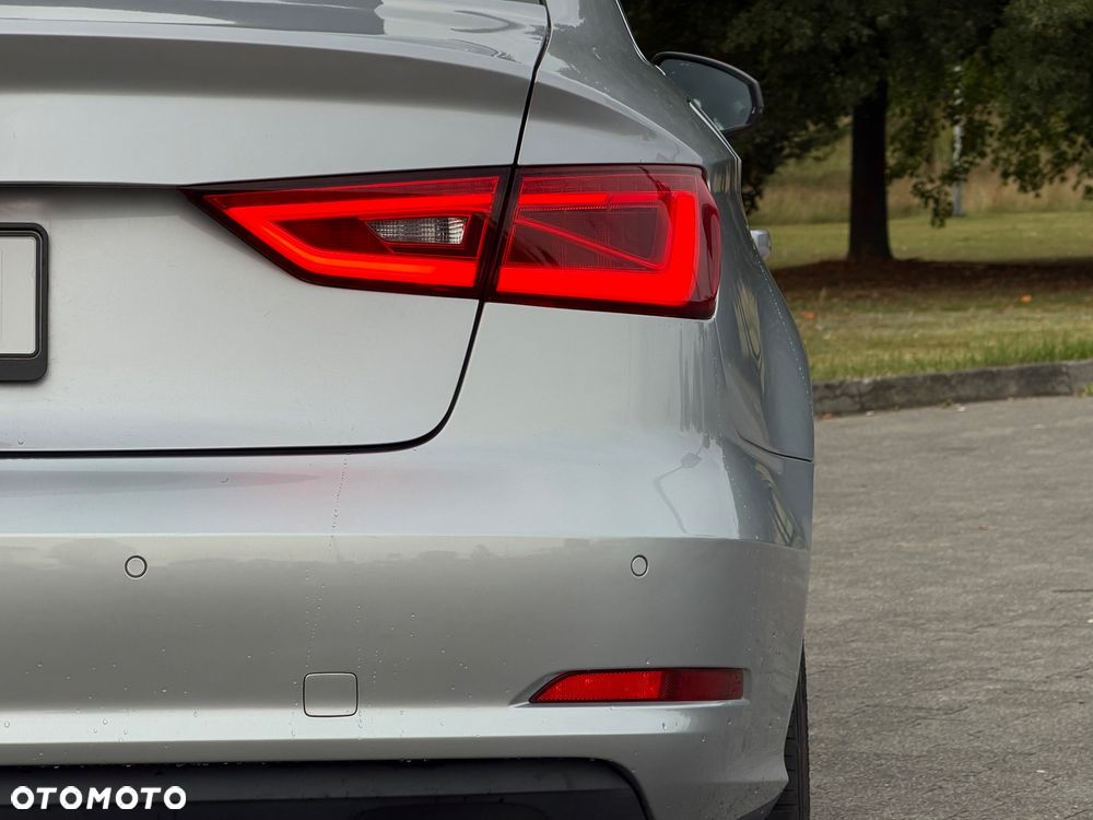 Audi A3 Limousine 1.8 TFSI S tronic Ambiente - 11