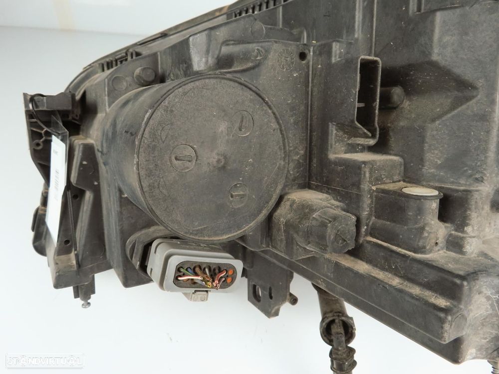 Farol Xenon Direito Usado / Original MERCEDES-BENZ GLA-CLASS (X156) A1569063200 - 3