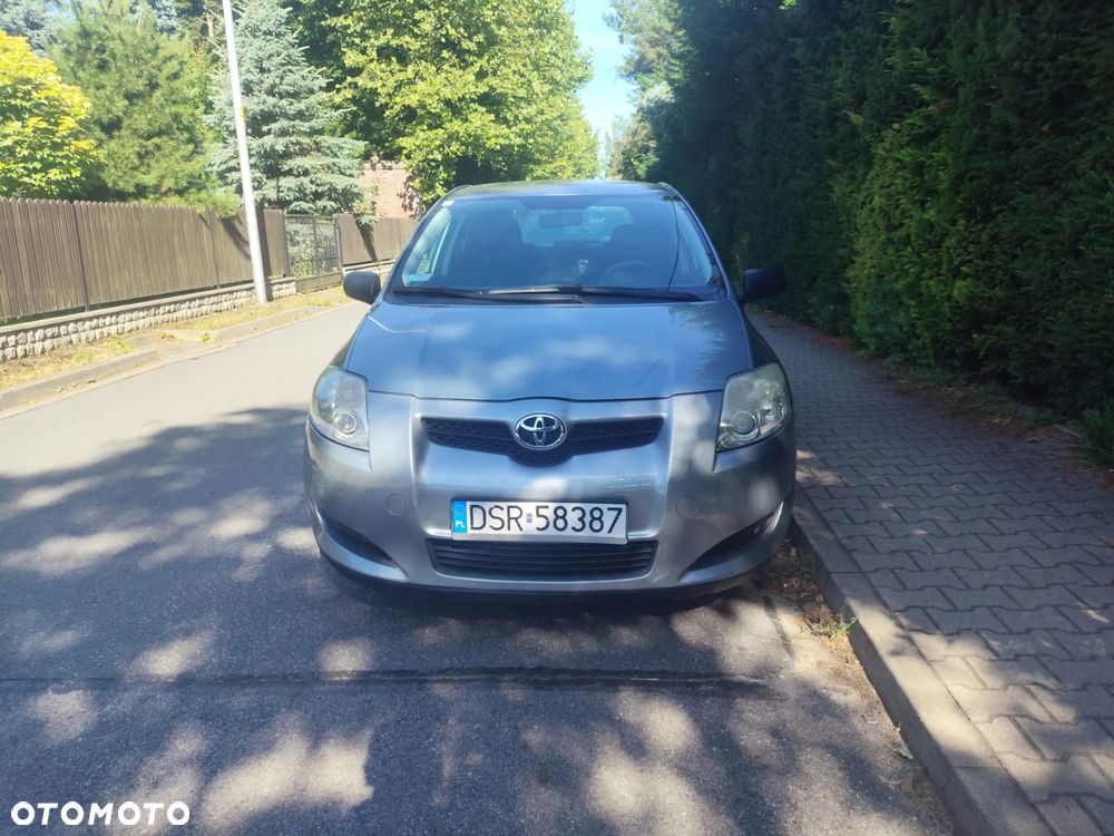 Toyota Auris 1.33 VVT-i Terra - 3